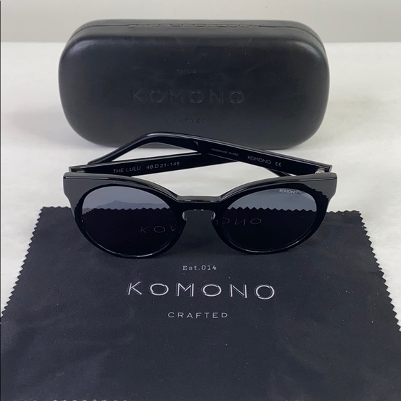 Komono Sunglasses Lulu Glossy Black cat eye main image 12